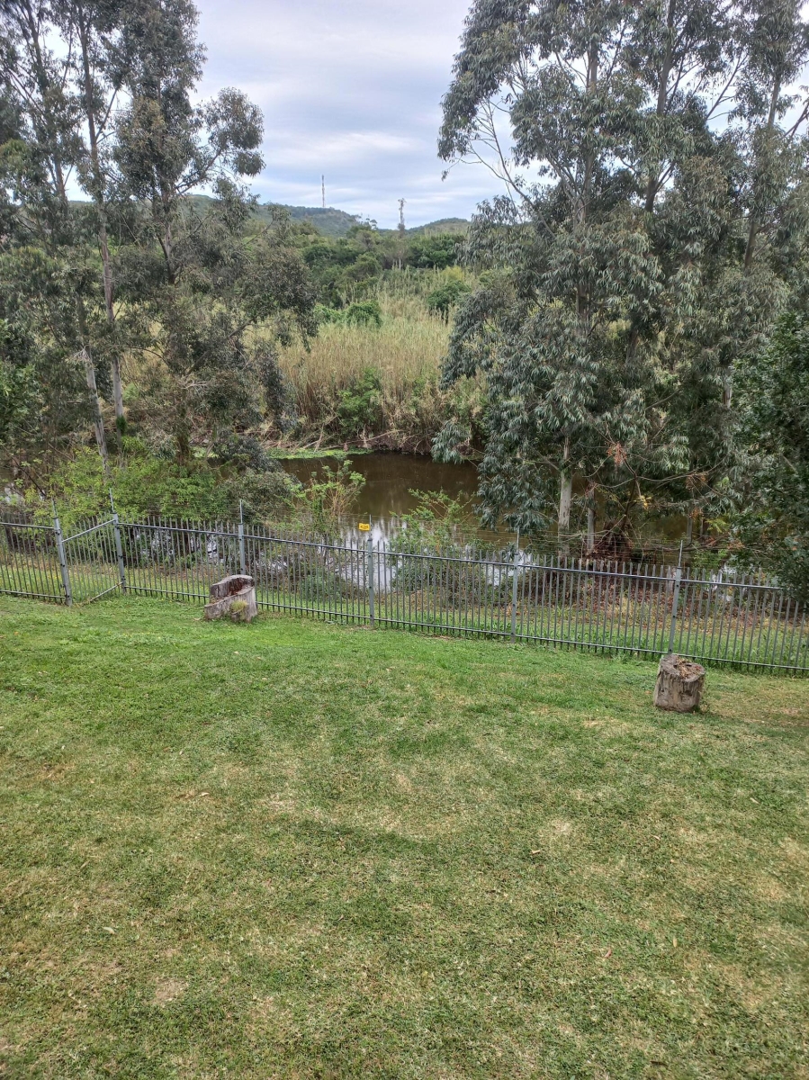 2 Bedroom Property for Sale in Nahoon Valley Park Eastern Cape